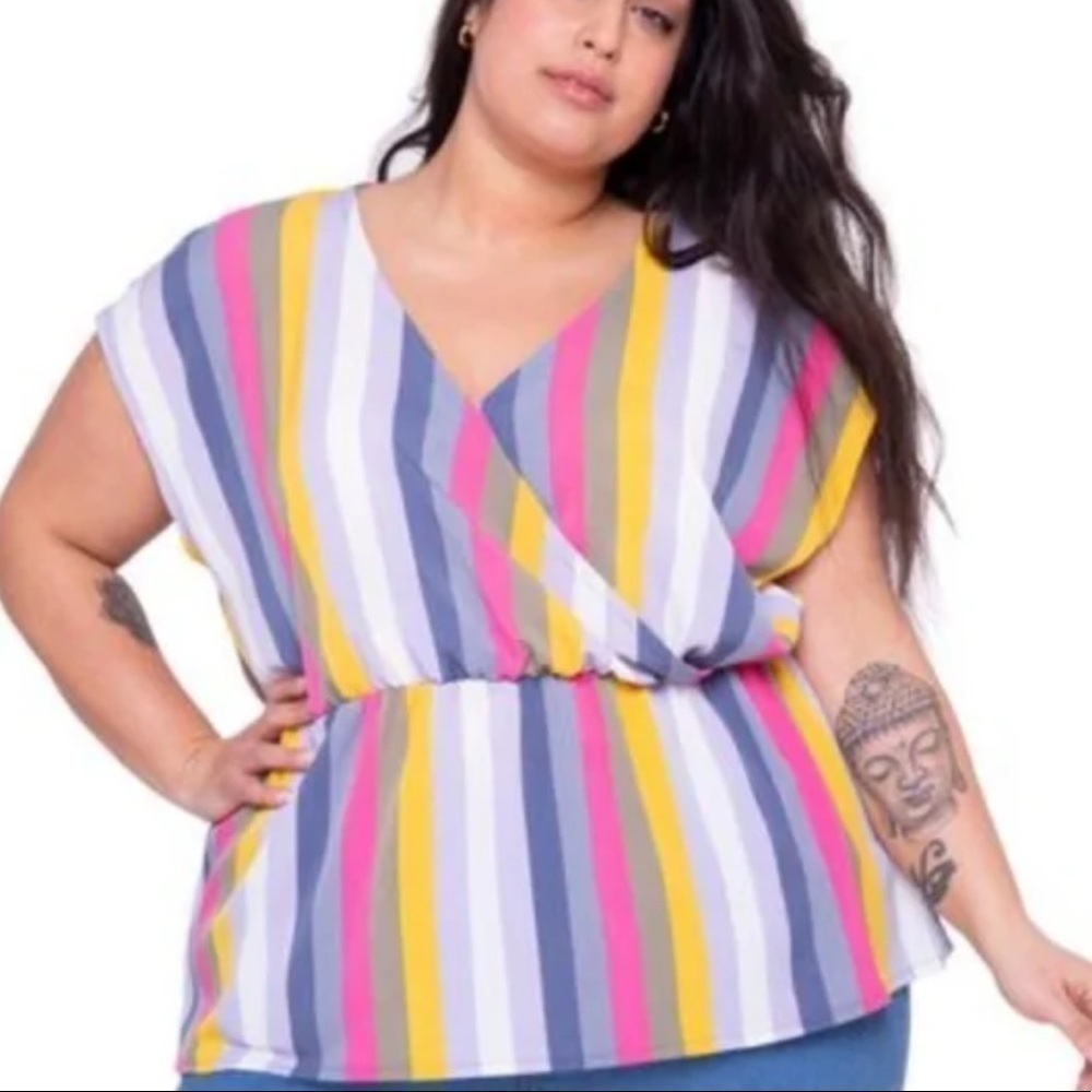 NWOT Weinfluence Cross Front Stripe Sleeveless Blouse Top Plus Size 4X‌‌